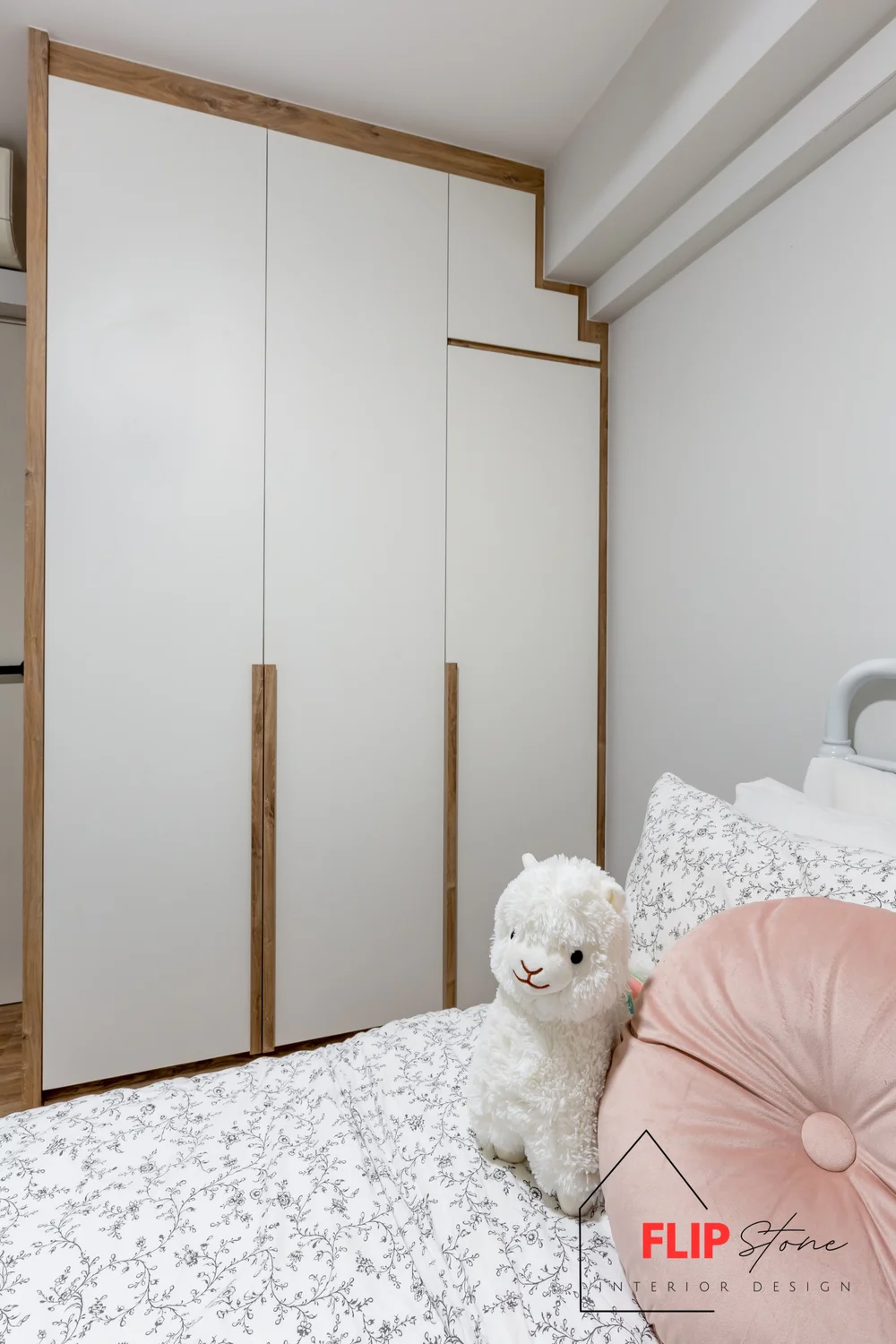 871C Tampines St 86 — FlipStone Interior Design