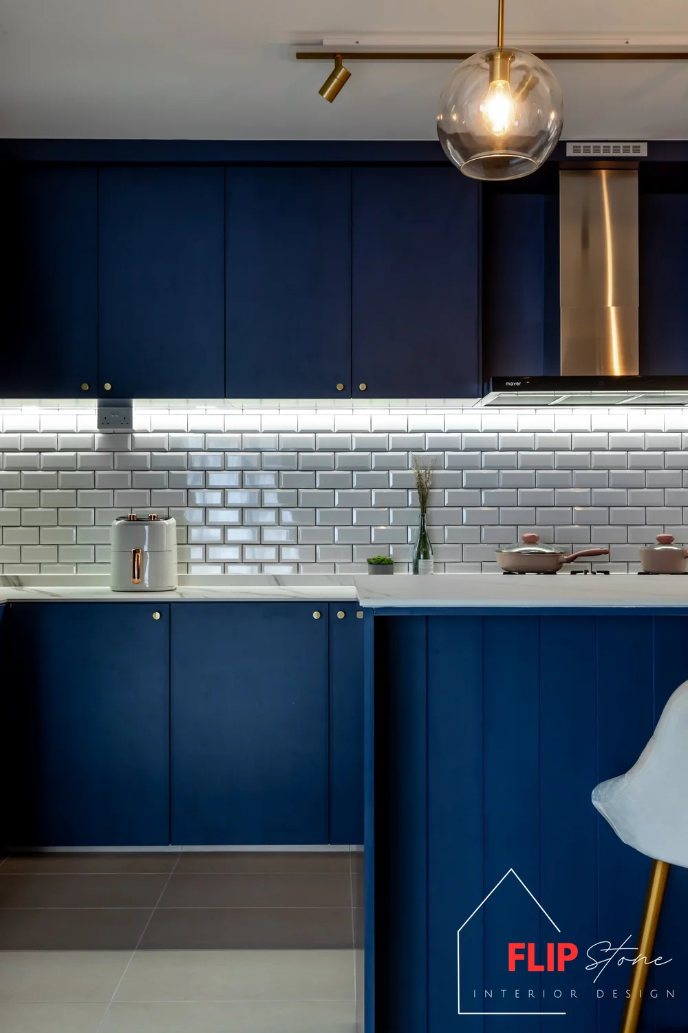 402A Fernvale Lane — FlipStone Interior Design