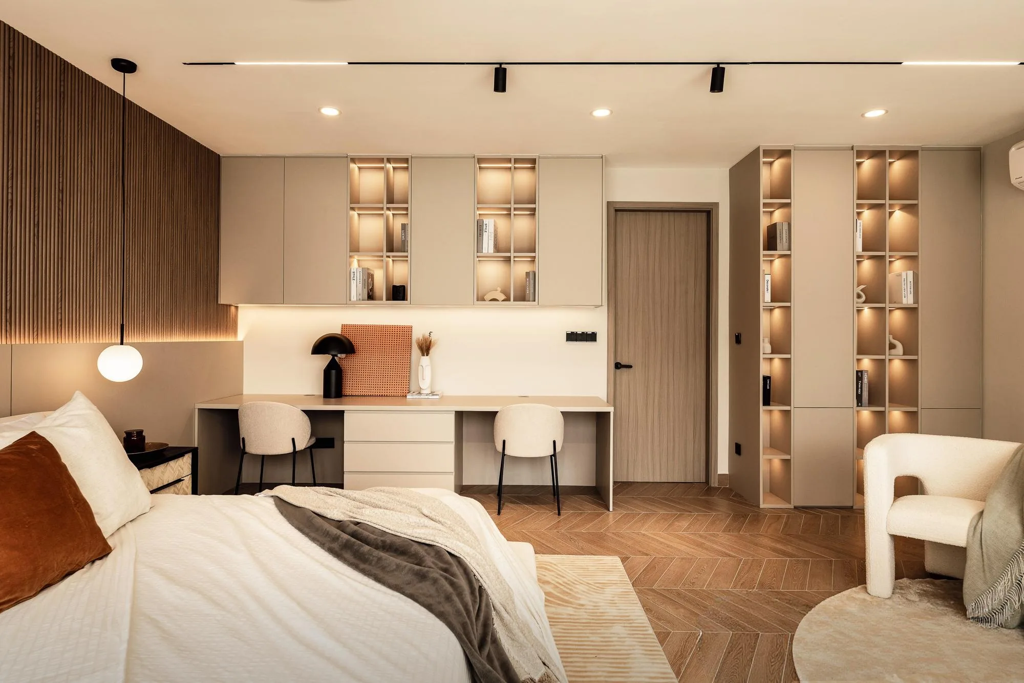 Casa Terra — Architecture & Interiors