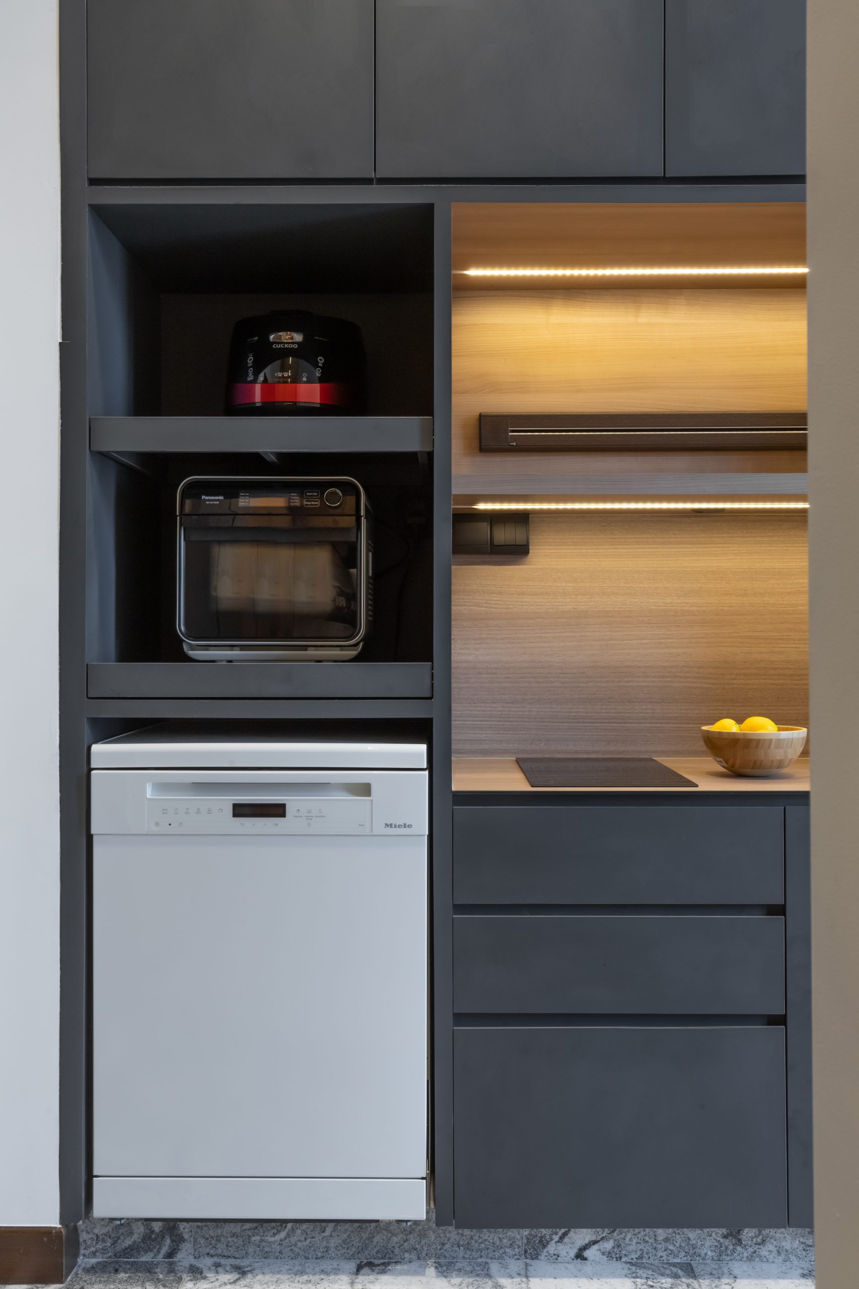 275 Bedok South Ave 3 — Carpentry & Interiors