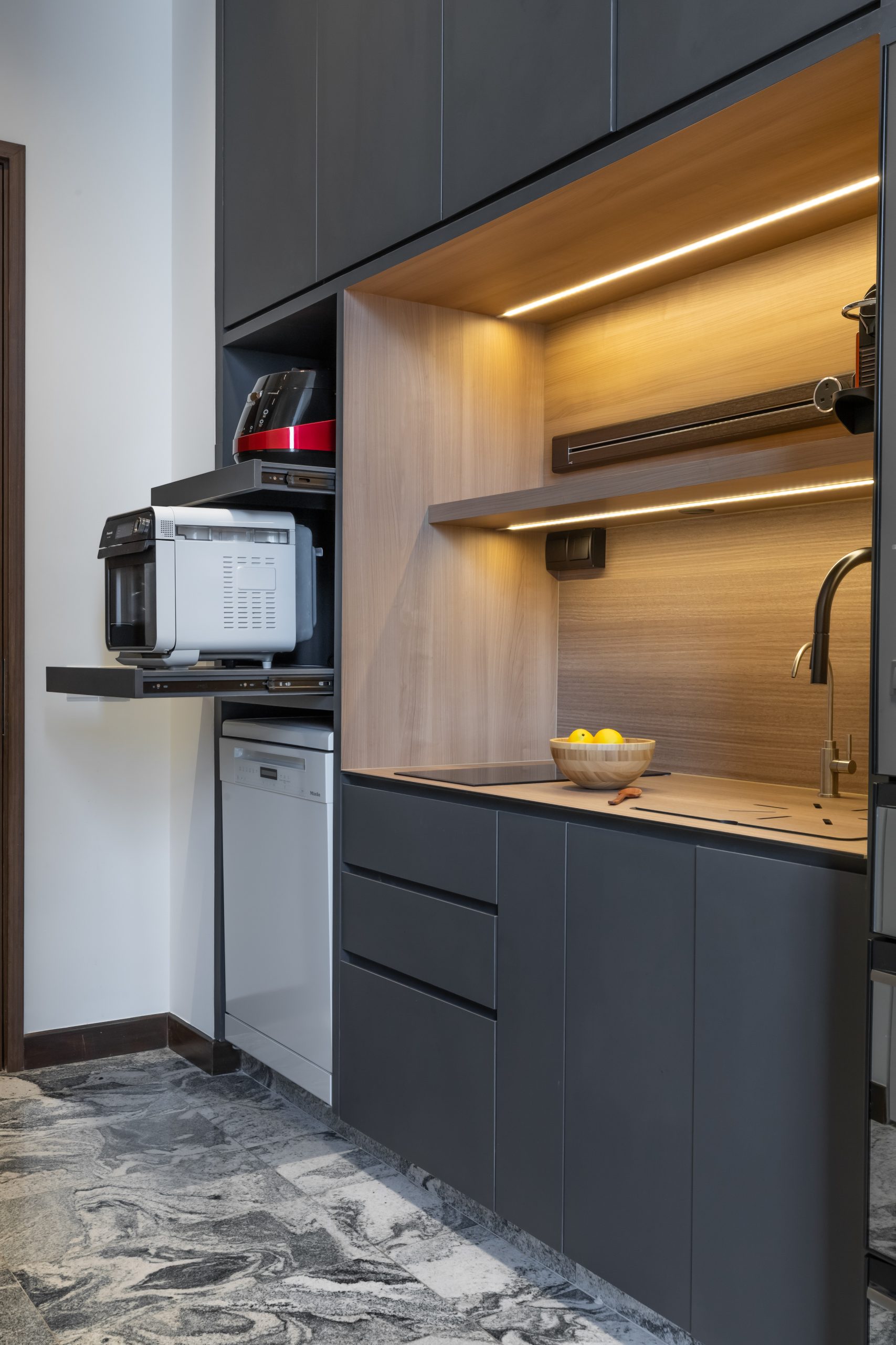 275 Bedok South Ave 3 — Carpentry & Interiors