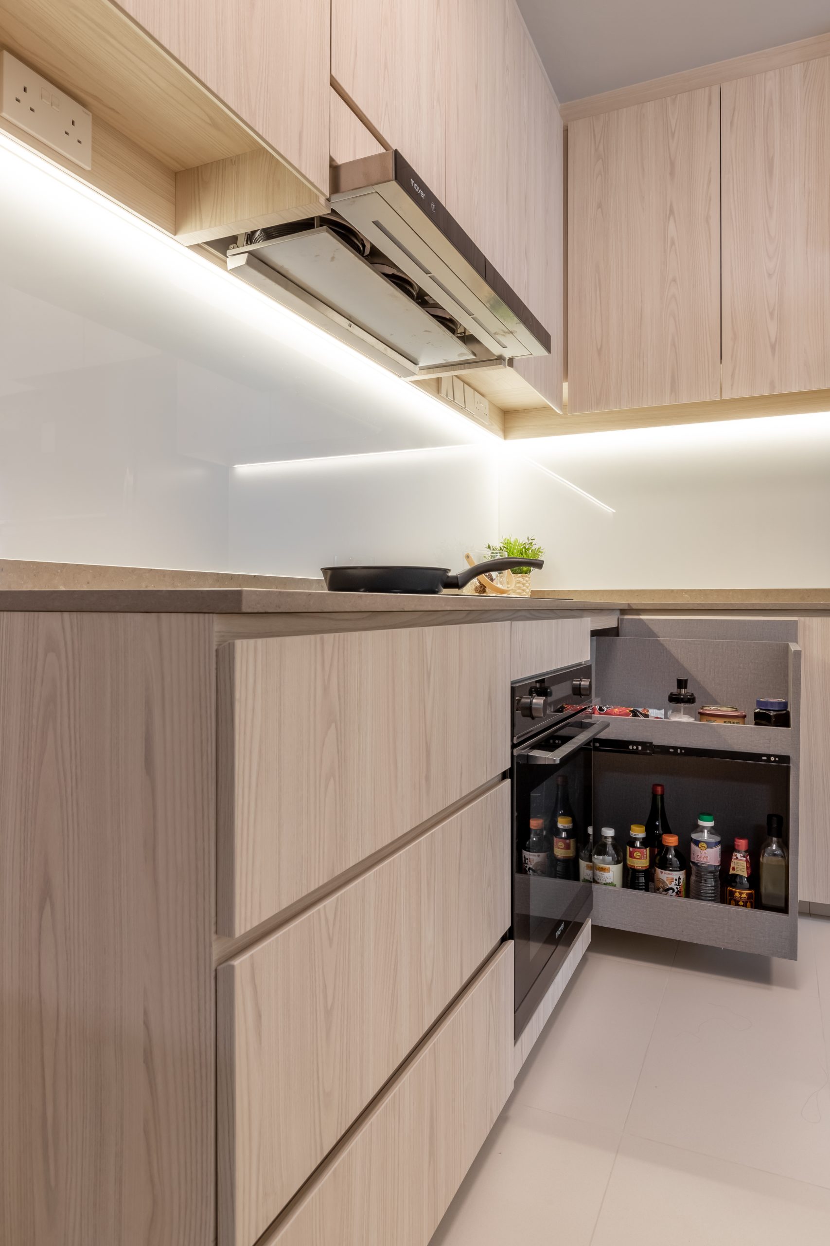 420A Northshore Dr — Carpentry & Interiors