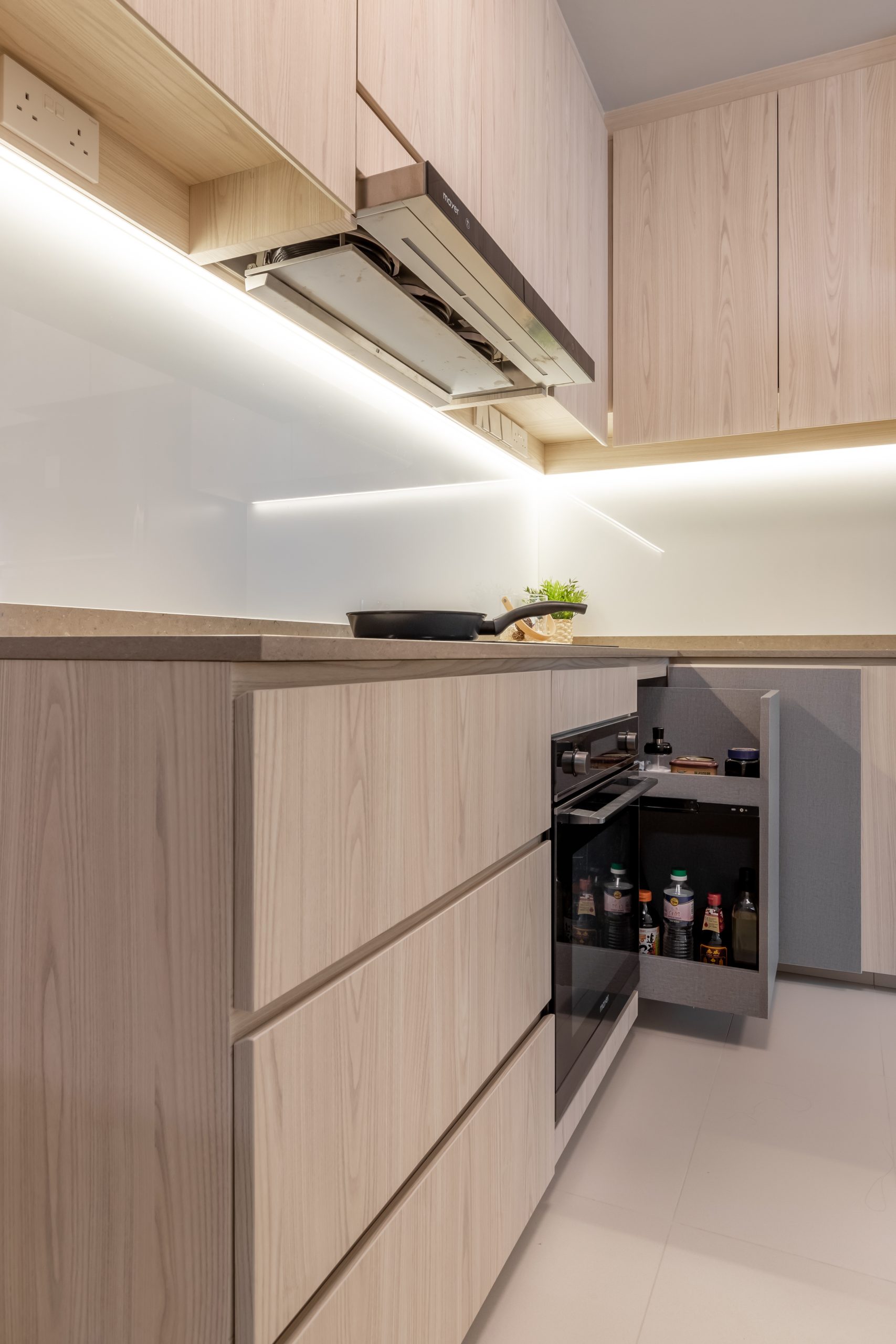 420A Northshore Dr — Carpentry & Interiors